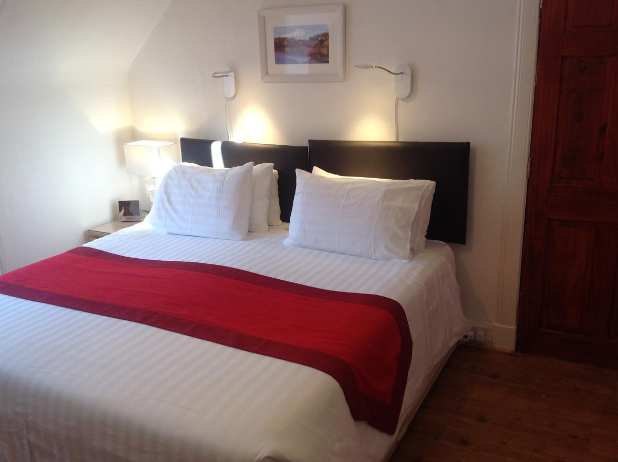 The Golden Larches Bed and Breakfast Lochearnhead Buitenkant foto